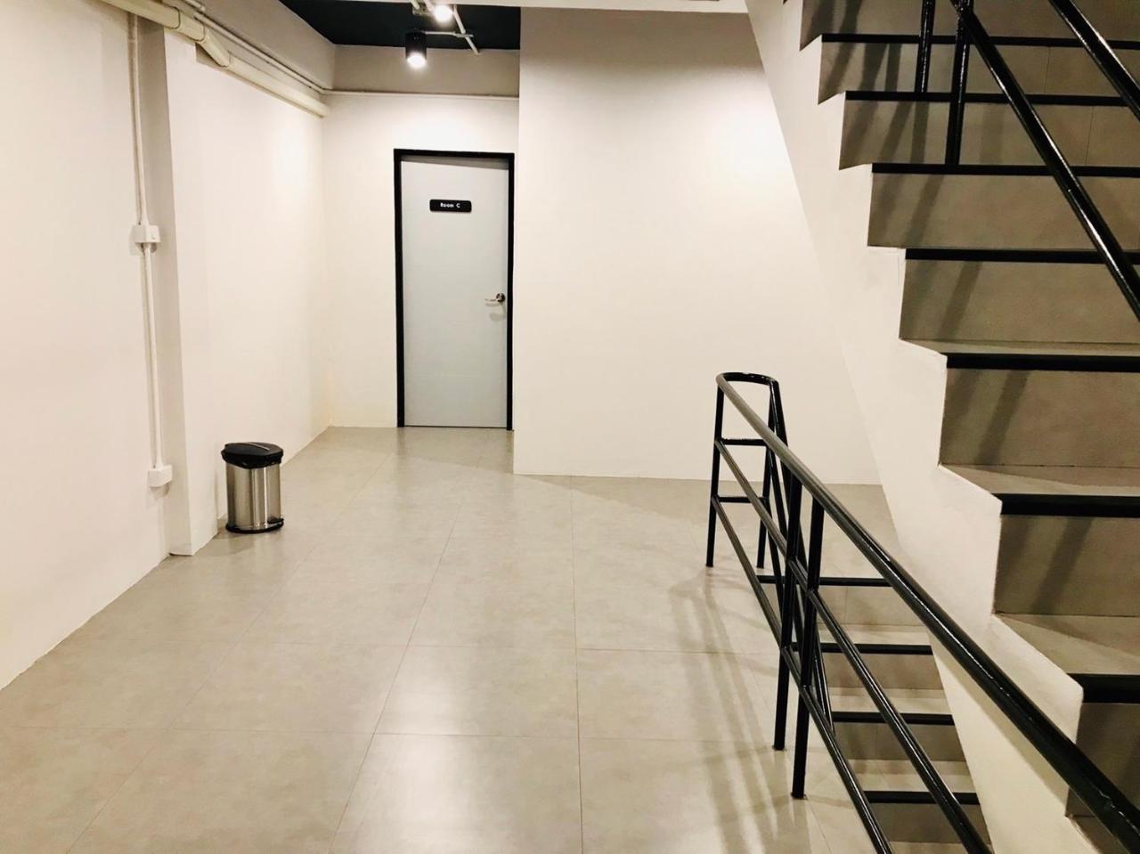 New Warm Light Hostel Chiang Mai Esterno foto
